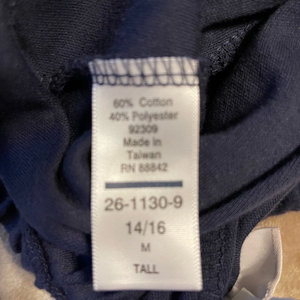 Navy , Red, White Women's Top and Pants. Size L - Picture 5 of 5